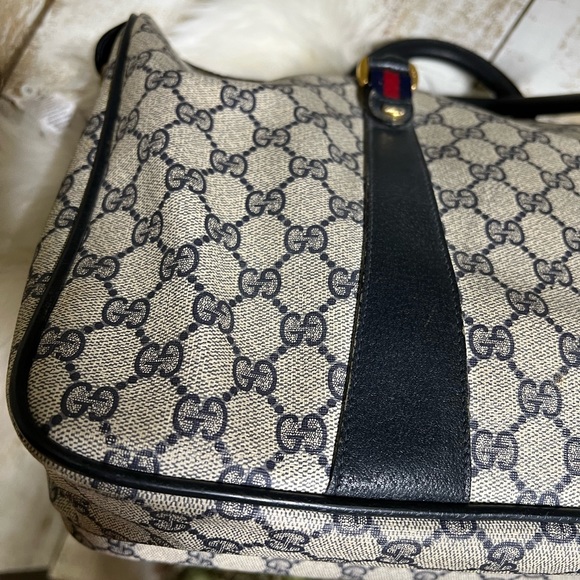 GUCCI GG monogram supreme Large Bag - Picture 14 of 16